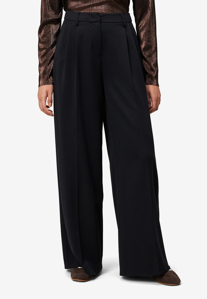 zero Hose | color: Schwarz