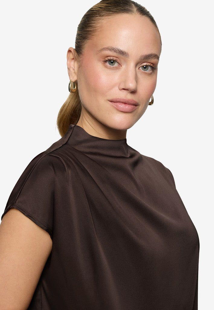 Bluse Kurz 1/2 Arm | color: Braun