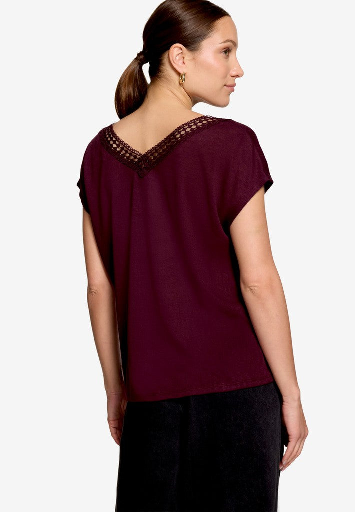 Shirt Kurz ohne Arm | color: Rot