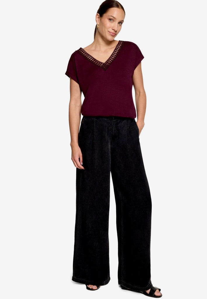 Shirt Kurz ohne Arm | color: Rot