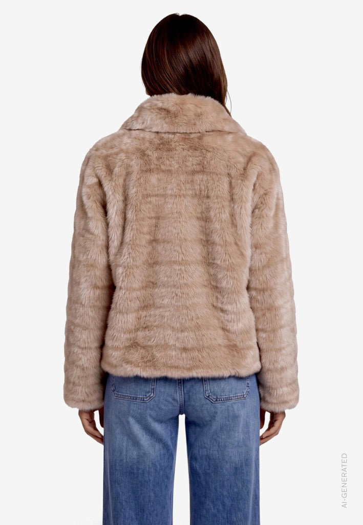 Jacke Plüsch | color: Weiß/Braun