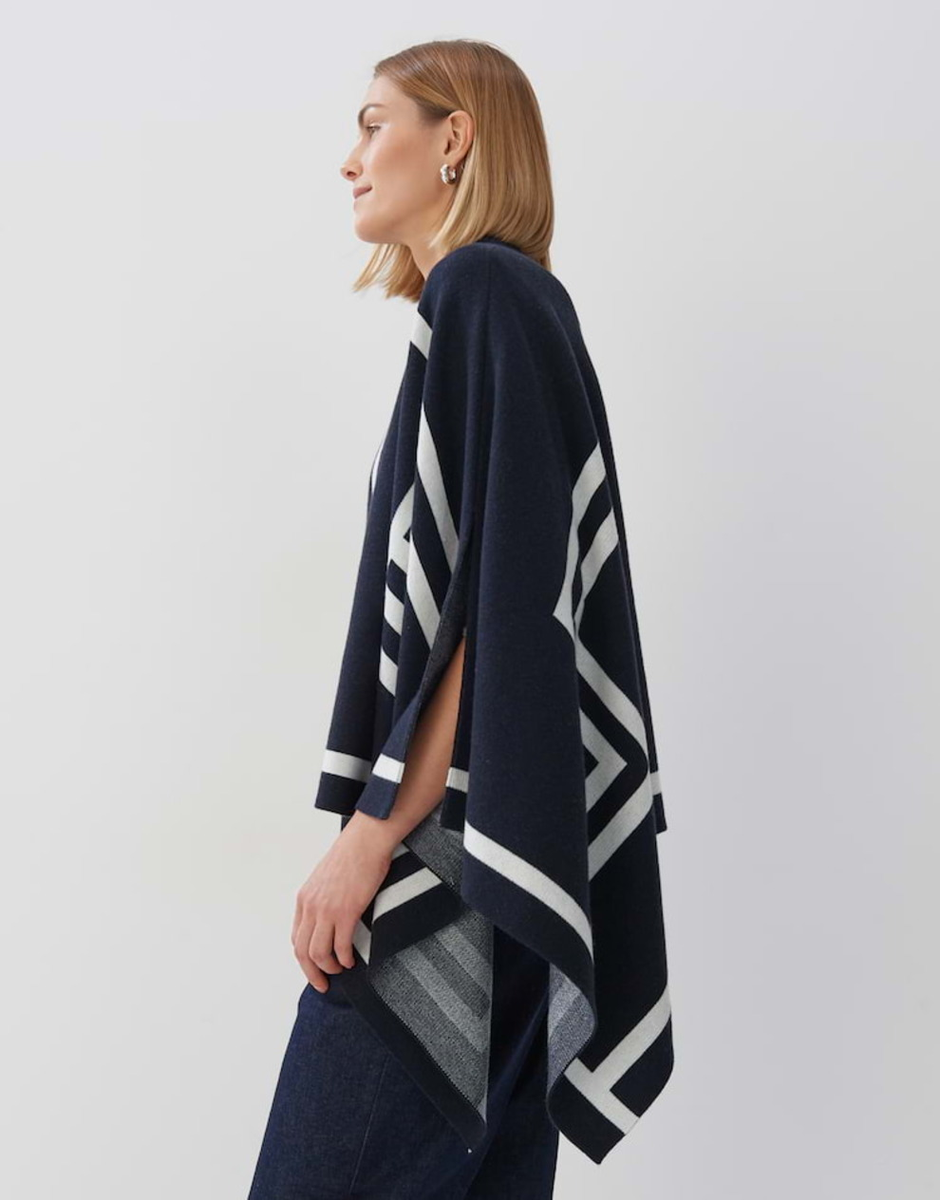 Benuki cape