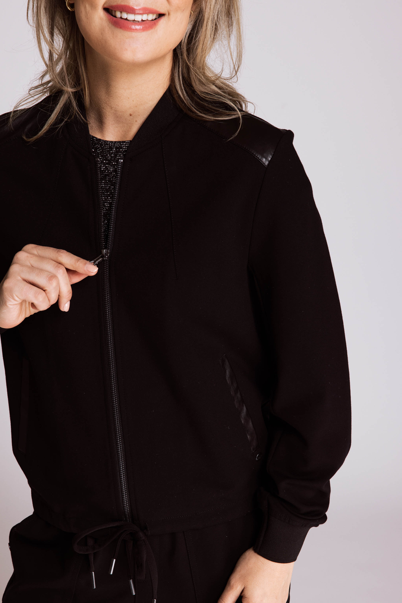 Schwarze Jacke "ZHDALS V " | 
                Zhrill