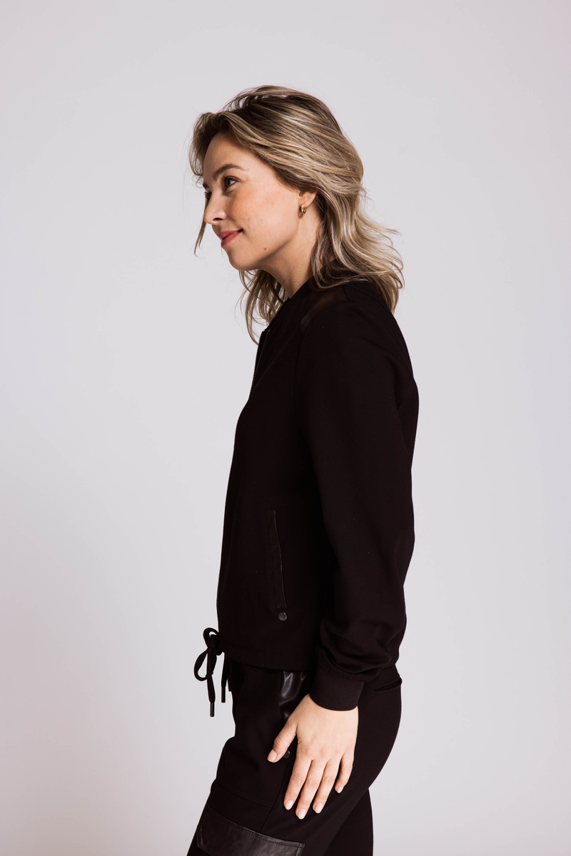Schwarze Jacke "ZHDALS V " | 
                Zhrill