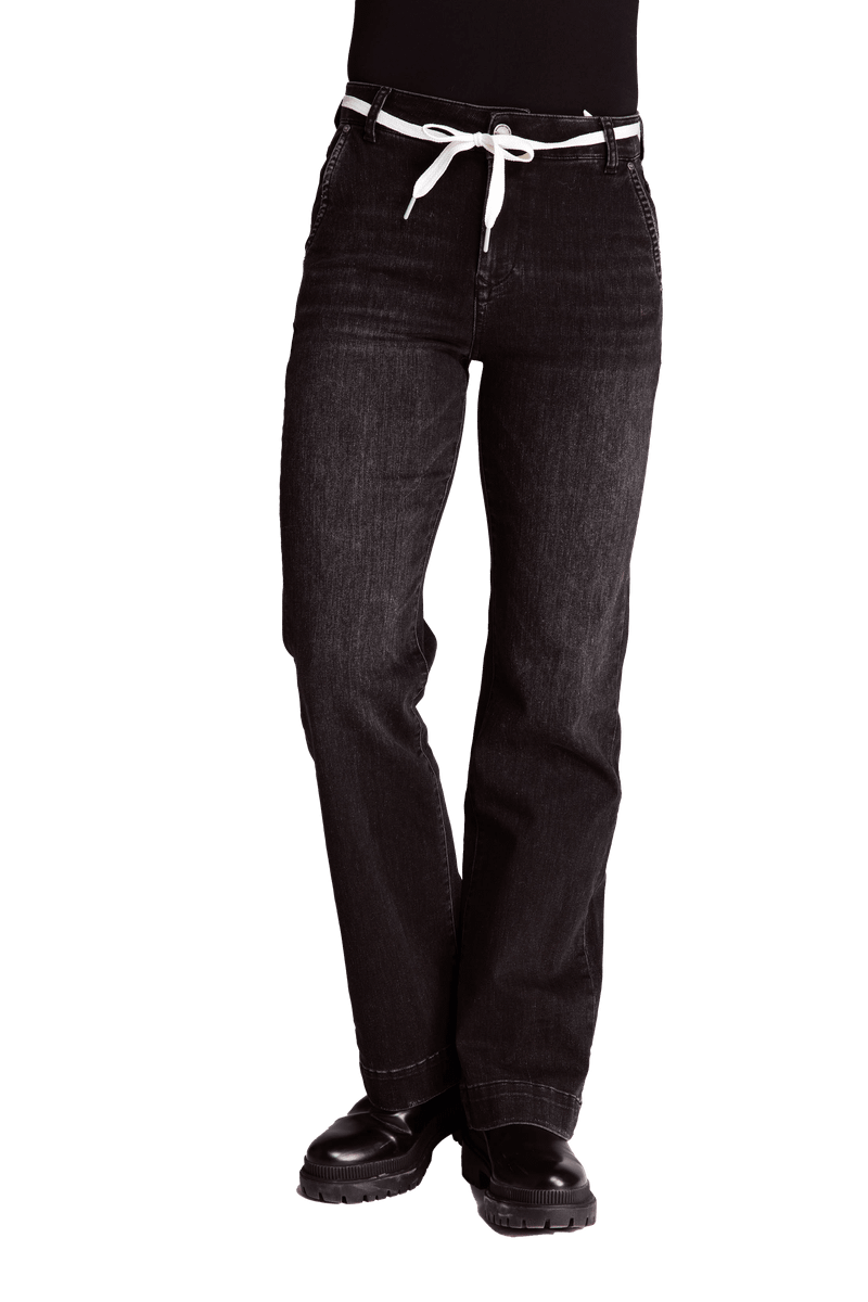 Schwarze Jeans | ZHROA