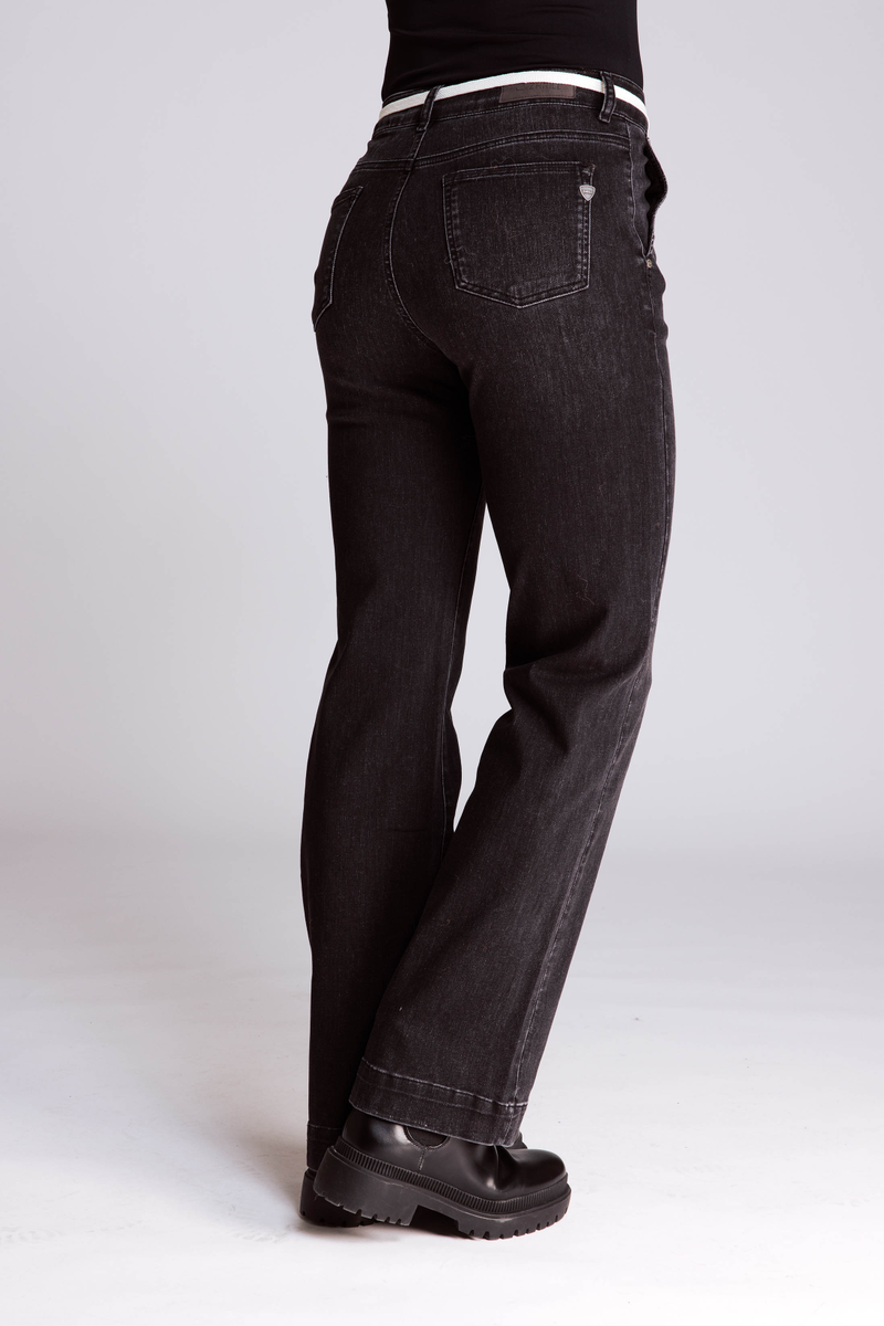 Schwarze Jeans | ZHROA