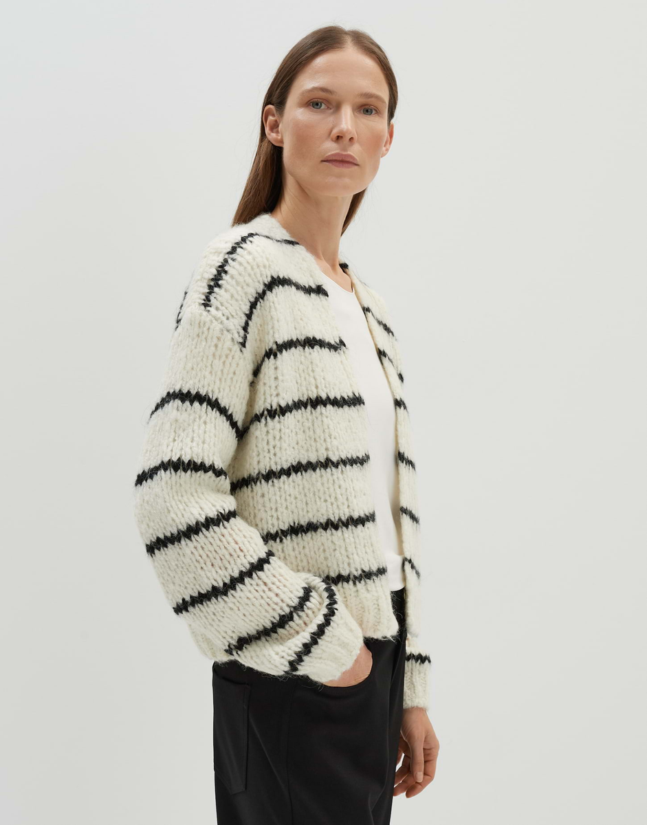 Talvia stripe