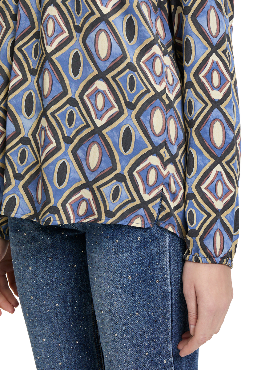 Blusenshirt mit geometrischen Mustern | Cartoon