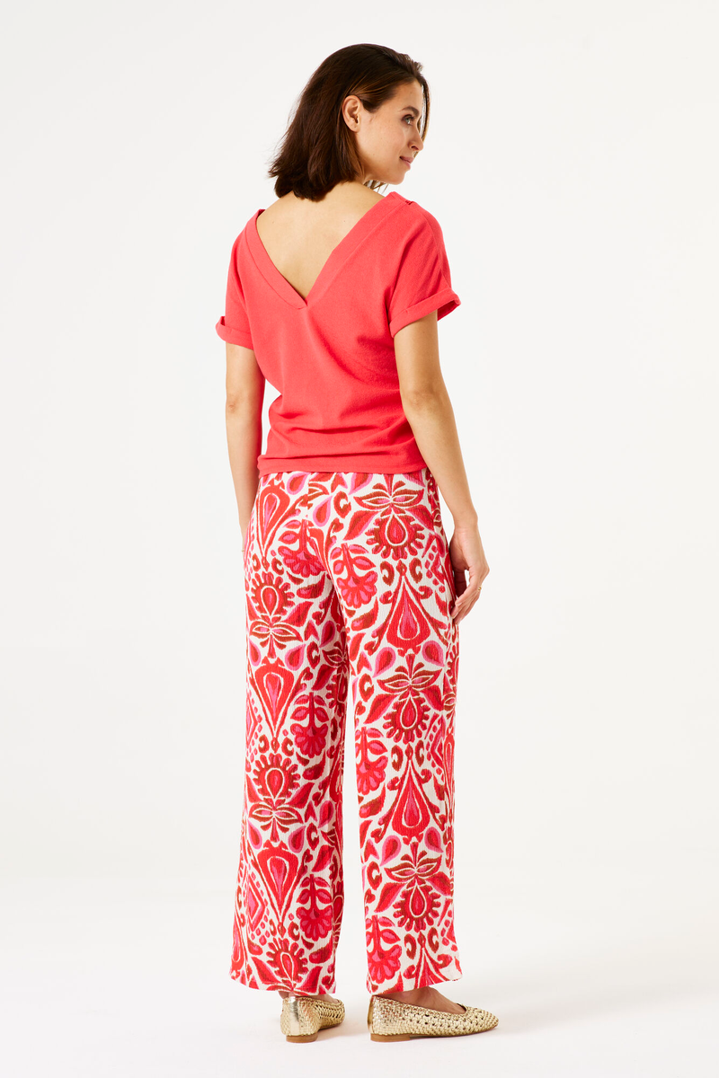 Rote Hose mit Print