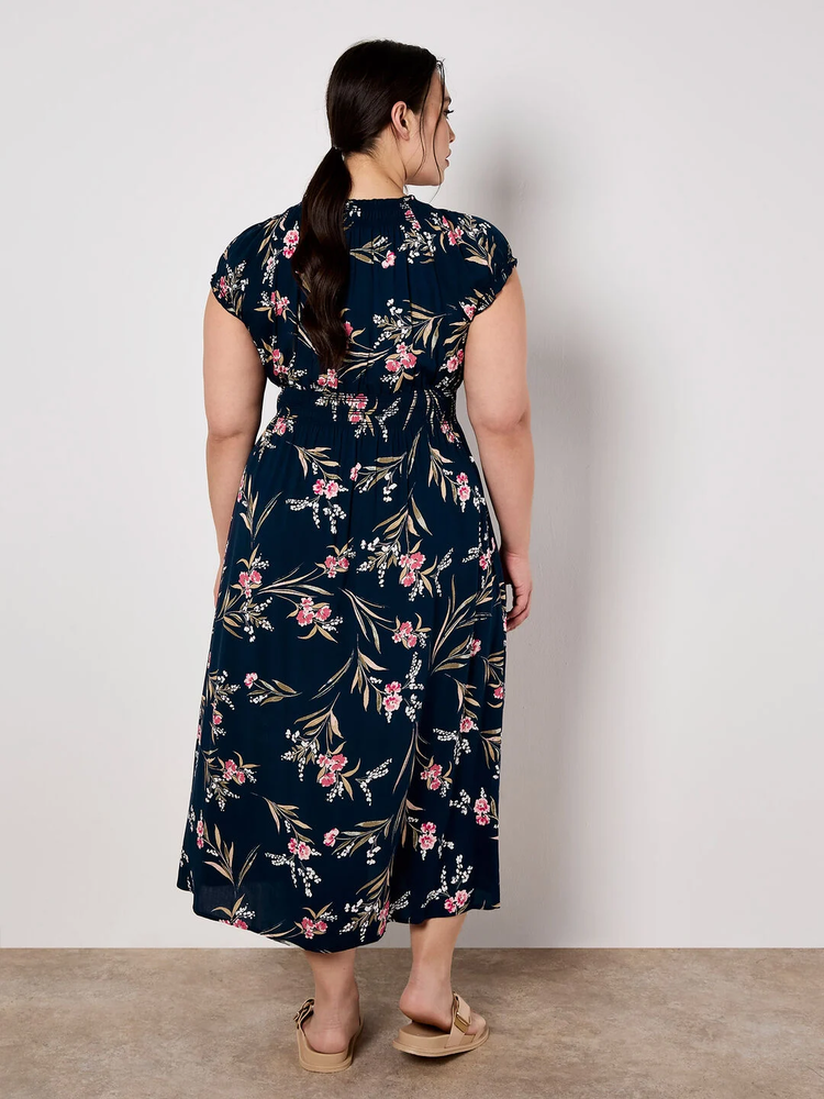 Maxikleid | Apricot Watercolor Floral Smock