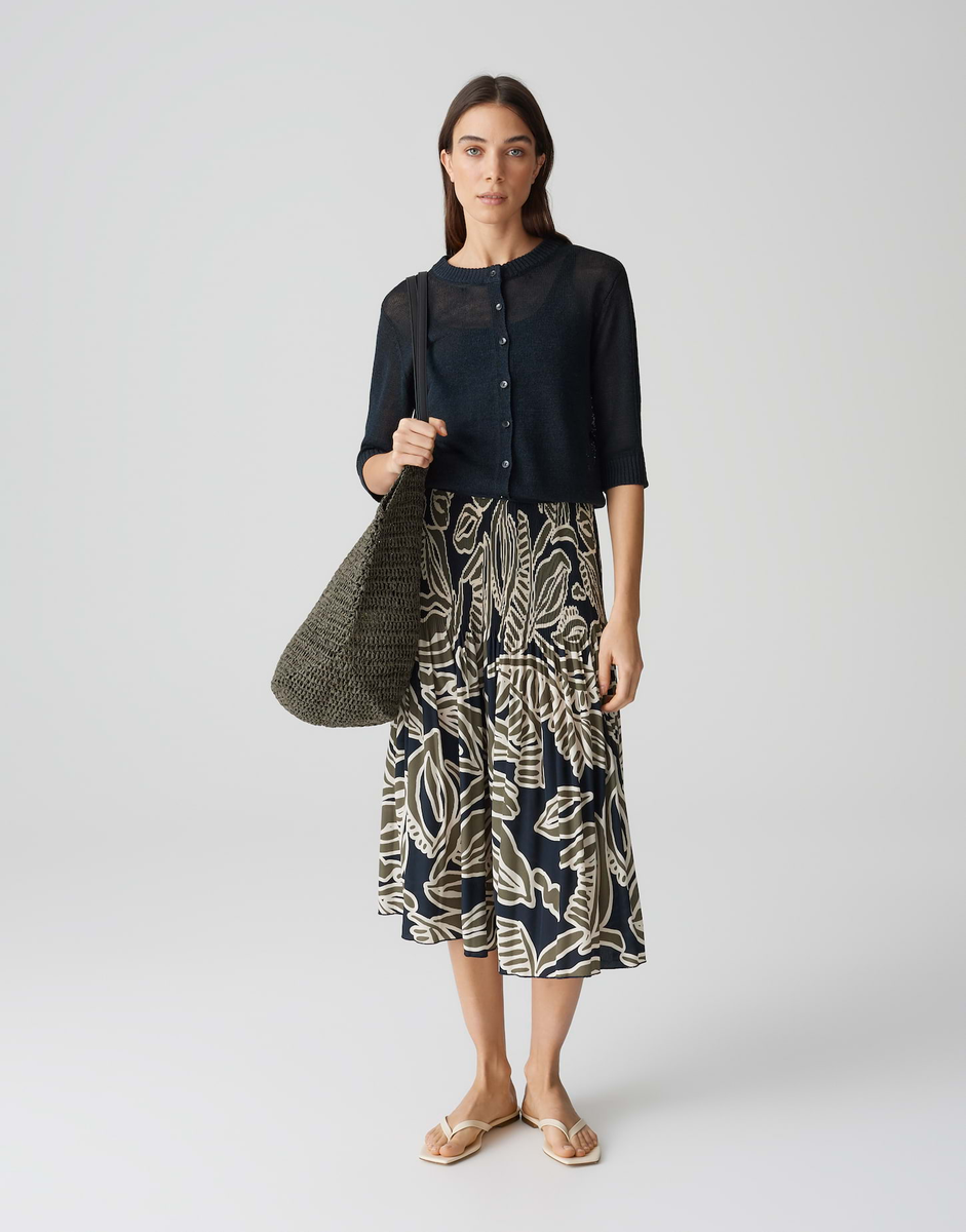 Datina Slim Cardigan aus softem Feinstrick