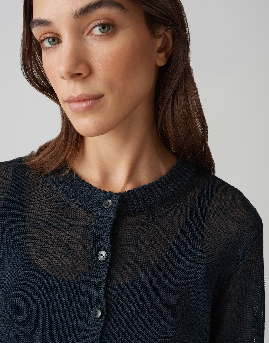 Datina Slim Cardigan aus softem Feinstrick