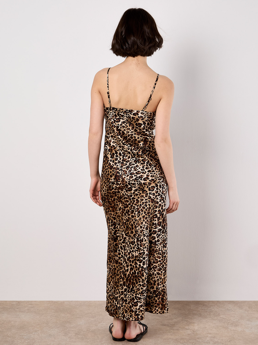 Midikleid "Textured Bias Slip" | Apricot