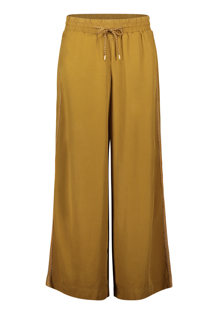 Palazzo-Hose