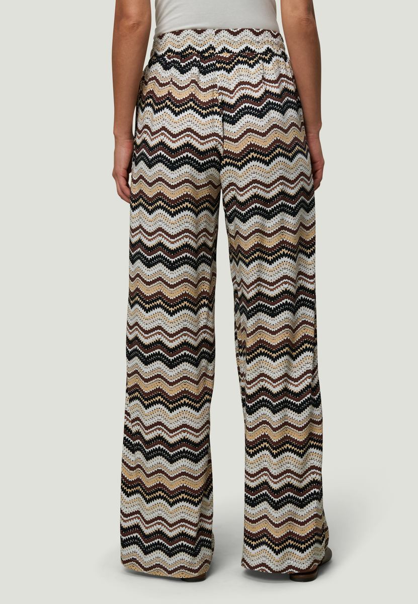 Hose mit Zickzackmuster
