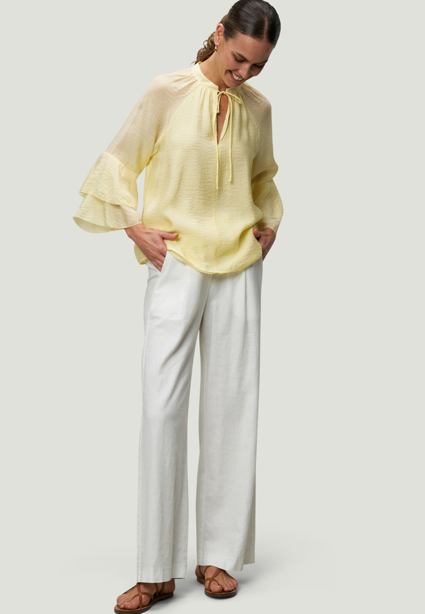 Bluse mit Volantärmeln