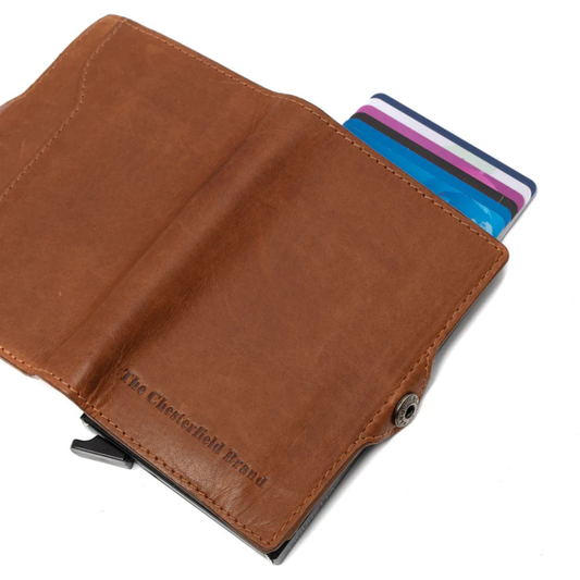 Leder Kartenetui Cognac "Francis"
                        

                        
                            
                                Wax Pull Up | Chesterfield