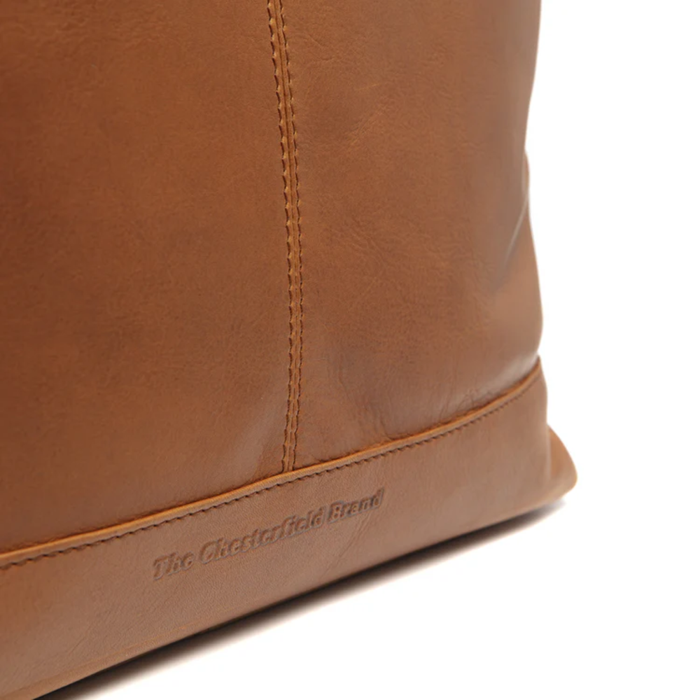 Leder Umhängetasche Cognac "Amelia"
                        

                        
                            
                                Wax Pull Up | Chesterfield