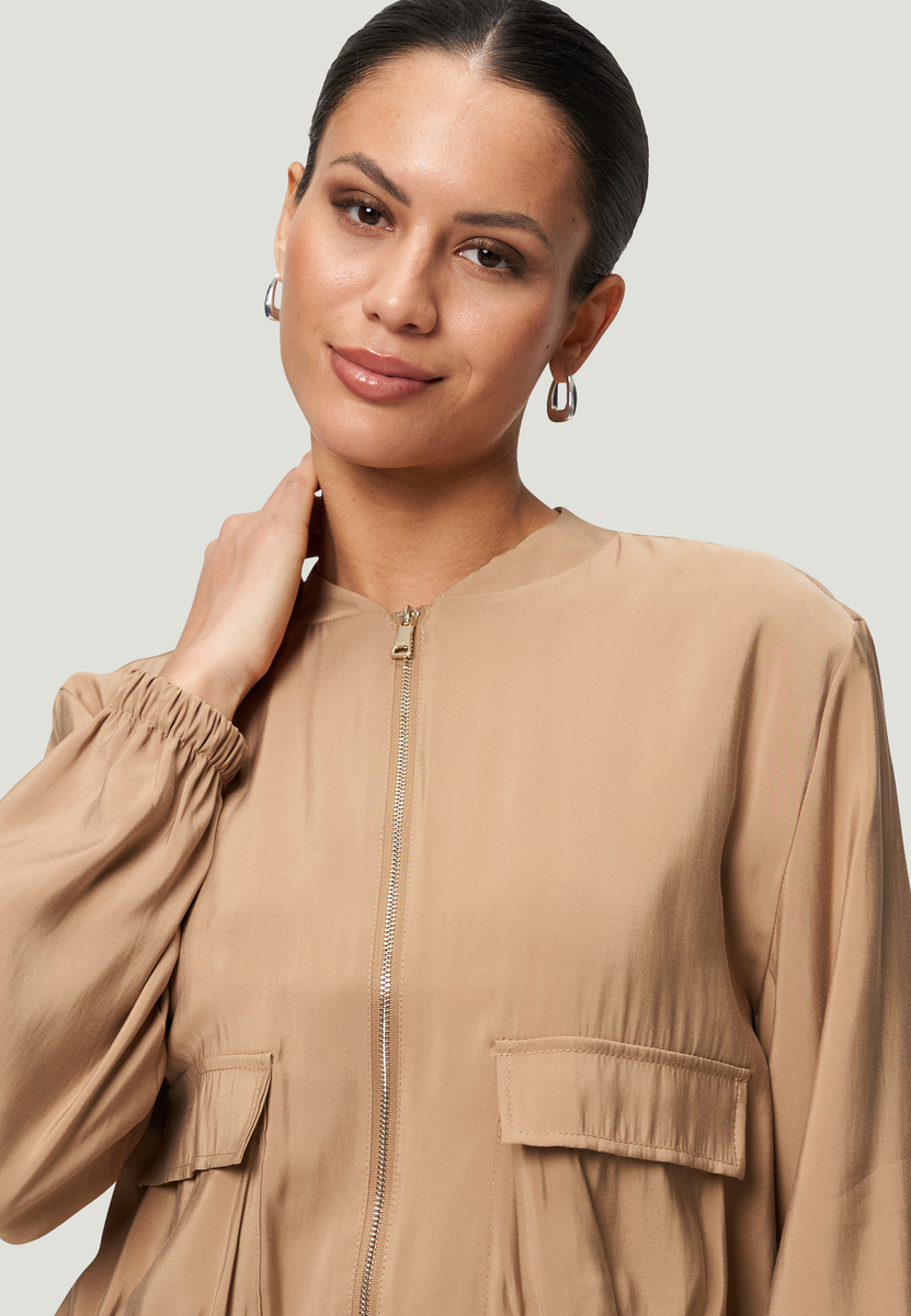 Braune Jacke