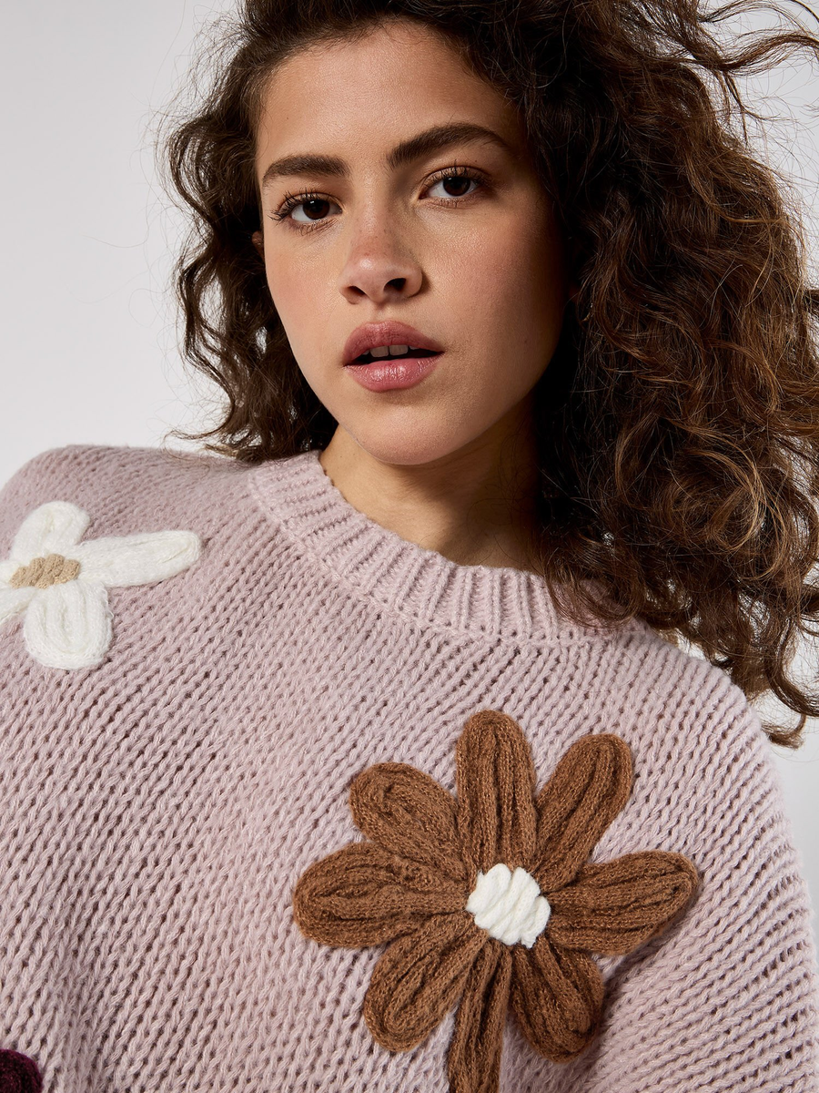 Pullover mit Blumenstickerei | Apricot