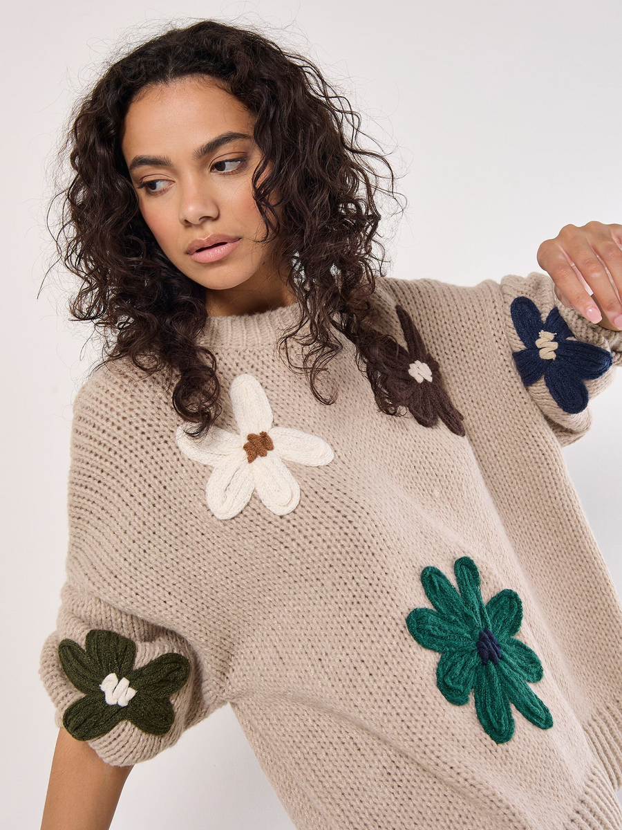 Pullover mit Blumenstickerei | Apricot