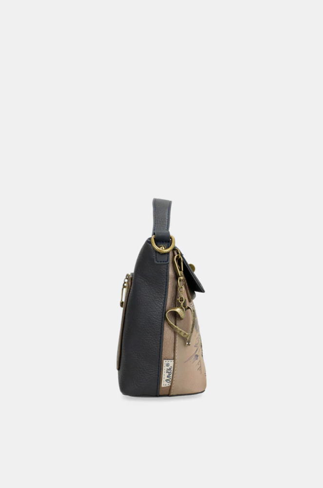 Umhängetasche "Studio" mit Klappe & kurzem Henkel  -Cross-body bag | Anekke