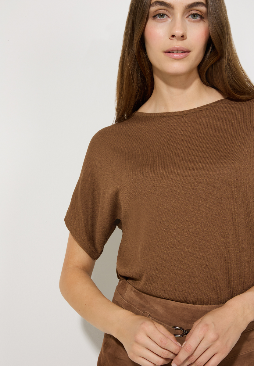 Kurzer Feinstrick-Pullover | More&More