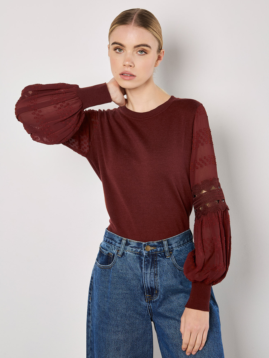 Pullover mit kontrastierenden Ärmeln in Weinrot "Chiffon Crochet Sleeves Jumper" | Apricot