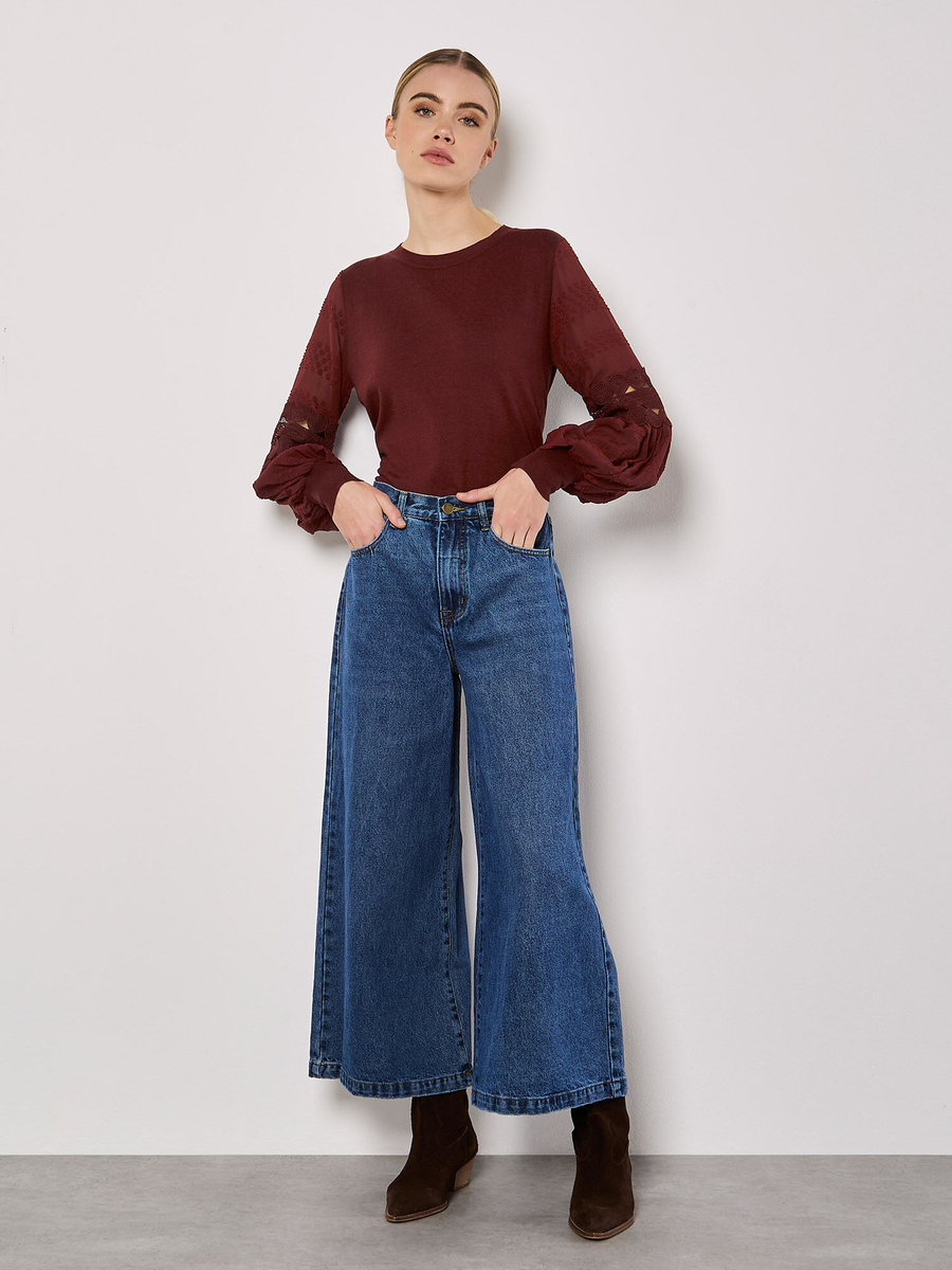 Pullover mit kontrastierenden Ärmeln in Weinrot "Chiffon Crochet Sleeves Jumper" | Apricot
