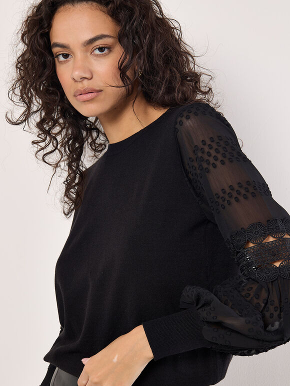 Pullover mit kontrastierenden Ärmeln in Weinrot "Chiffon Crochet Sleeves Jumper" | Apricot