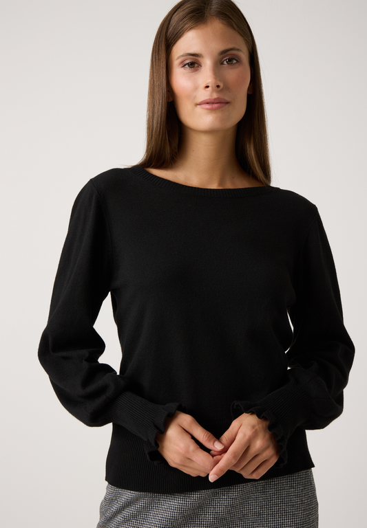 Schwarzer Feinstrickpullover | 
                More & More