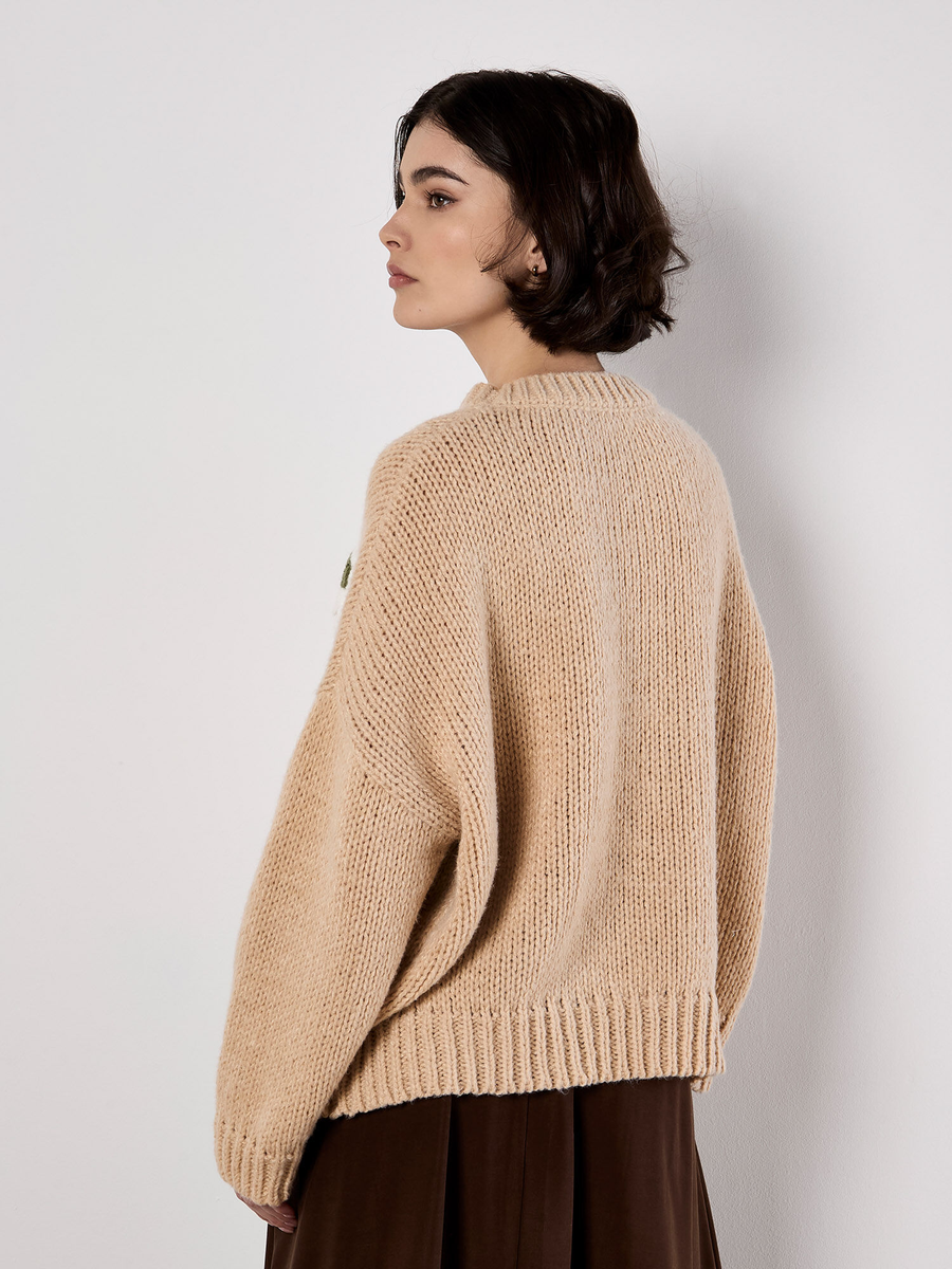 Pullover mit gestickten Gänseblümchen | Apricot