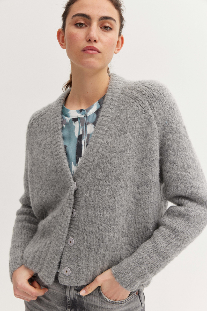 Kuscheliger Cardigan | The Fashion People