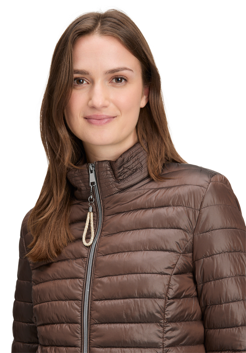 Lange Steppjacke | Cartoon