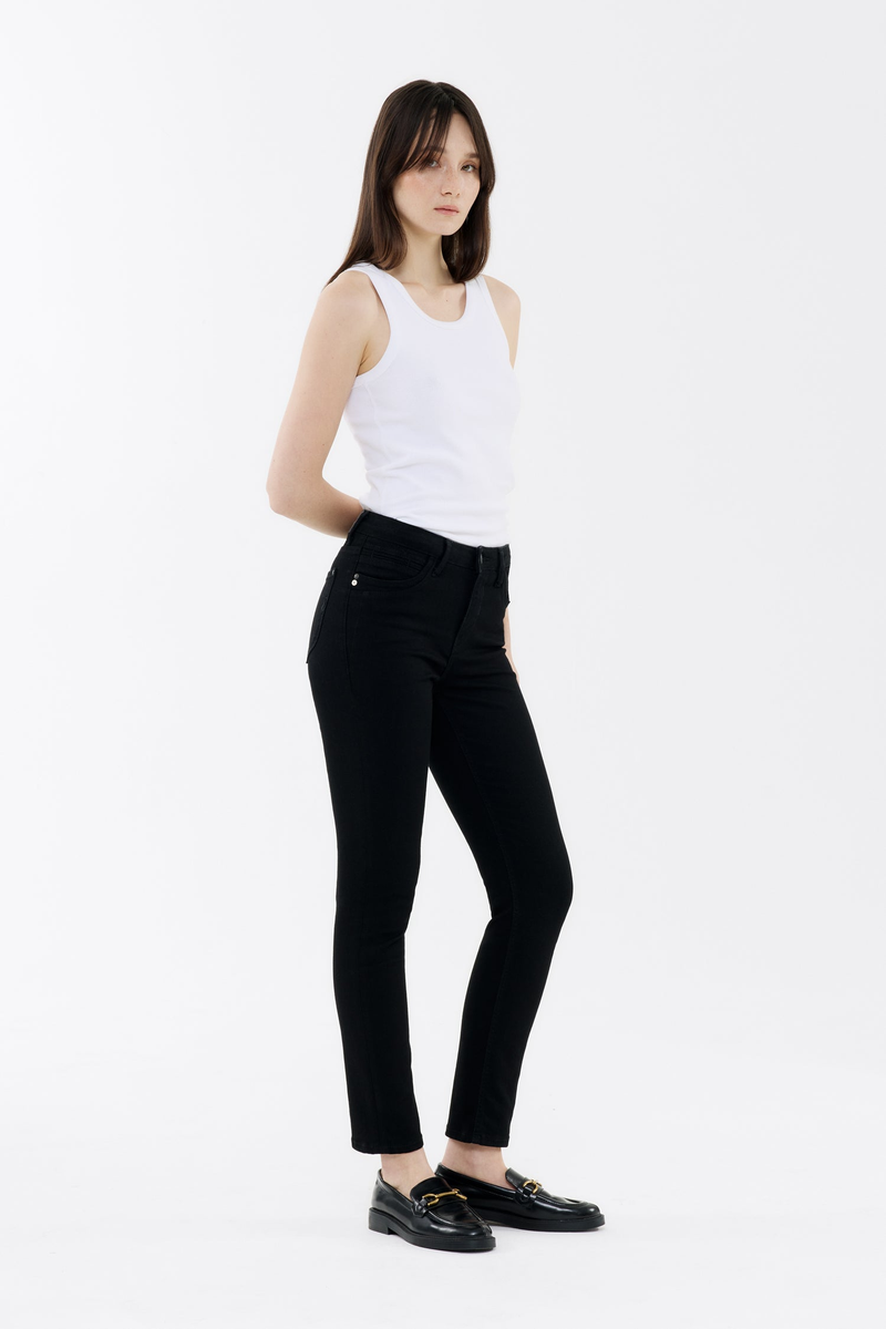 Schwarze Jeans "Nancy slim - black" | 
                bluefire