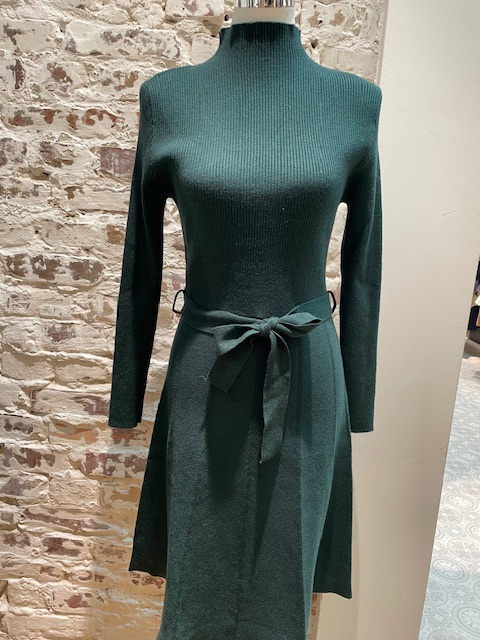 Langarmkleid "New Chevron Skirt Tied Knit" | 
                Apricot