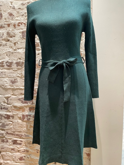 Langarmkleid "New Chevron Skirt Tied Knit" | 
                Apricot