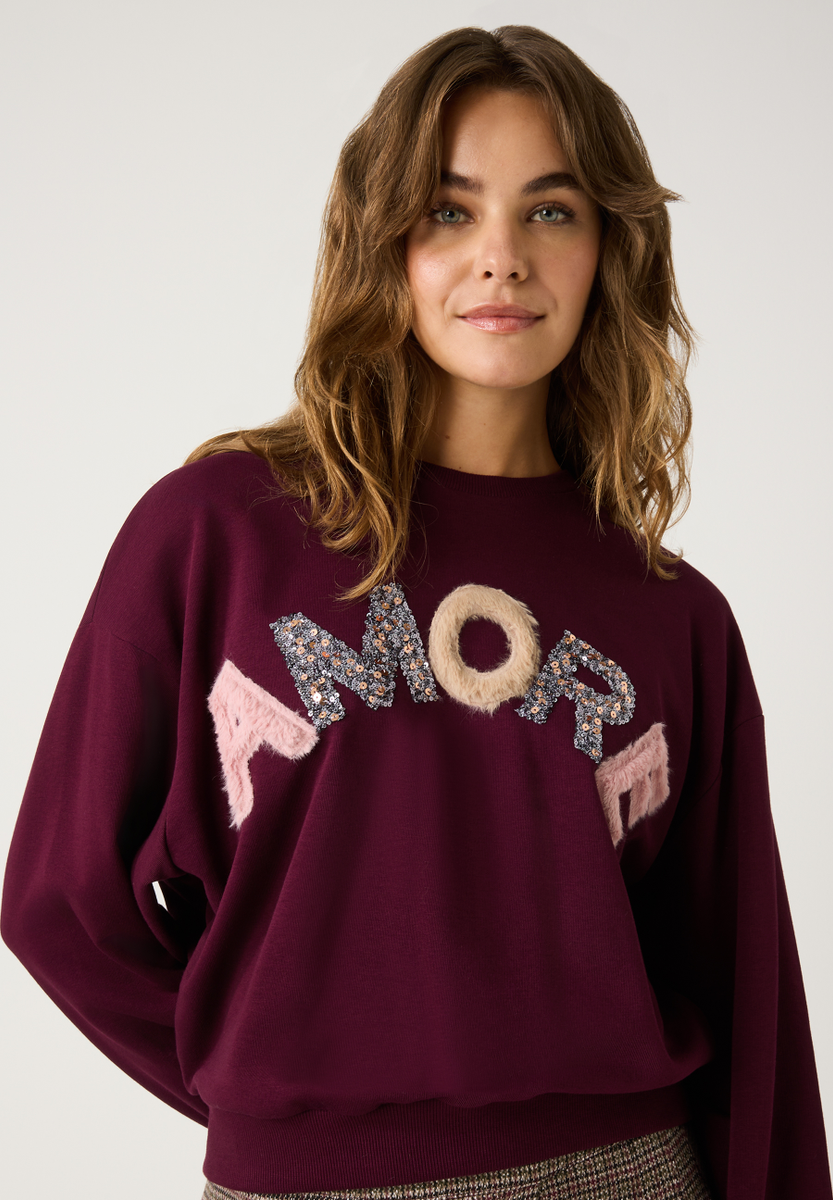 Sweatshirt mit " AMORE "- Schriftzug | More&More