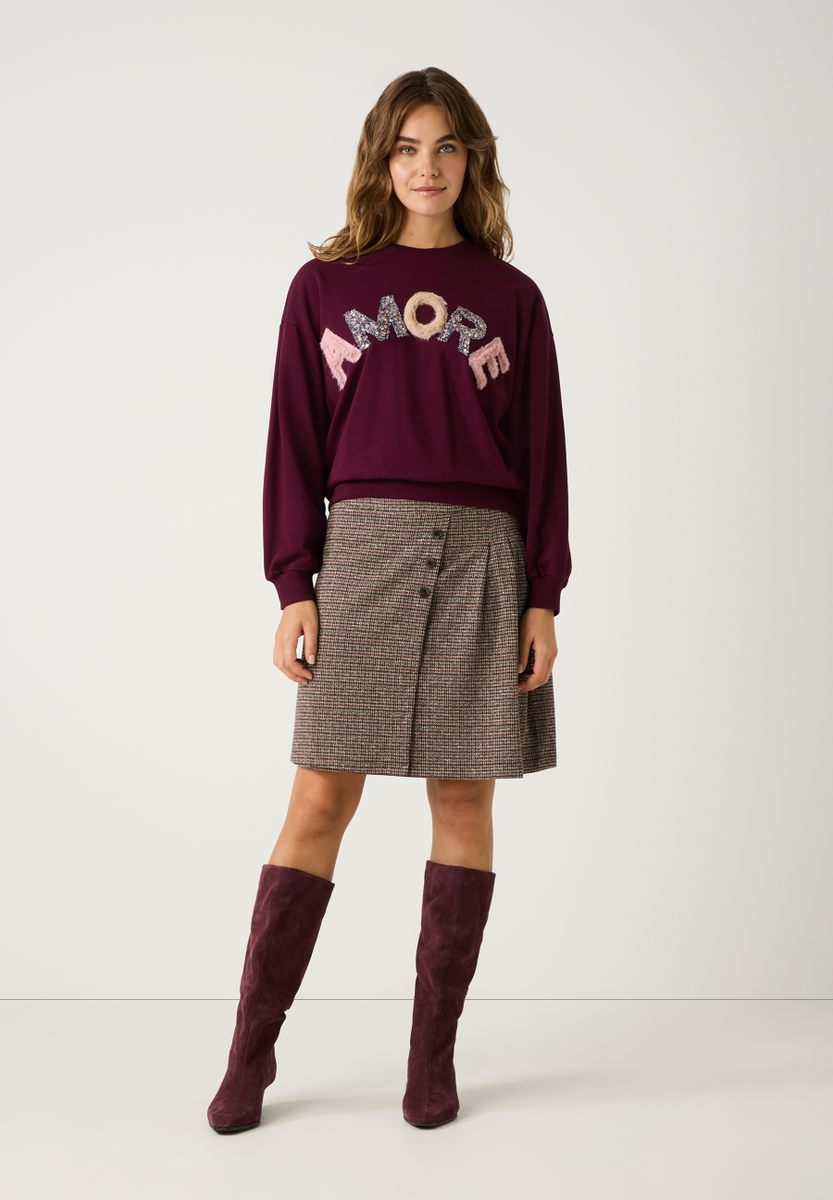 Sweatshirt mit " AMORE "- Schriftzug | More&More