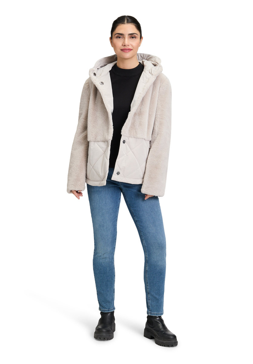 Kuschelige Plüschjacke | Amber & June