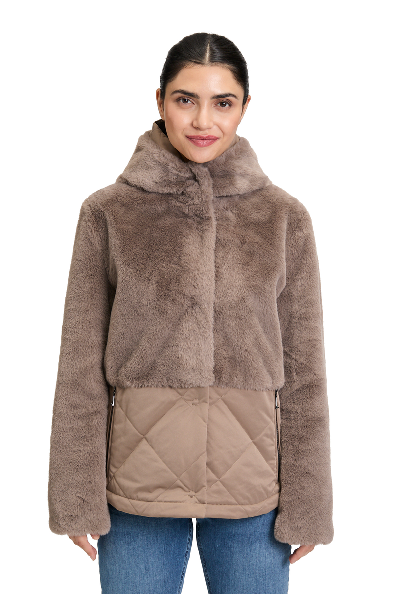 Kuschelige Plüschjacke | Amber & June