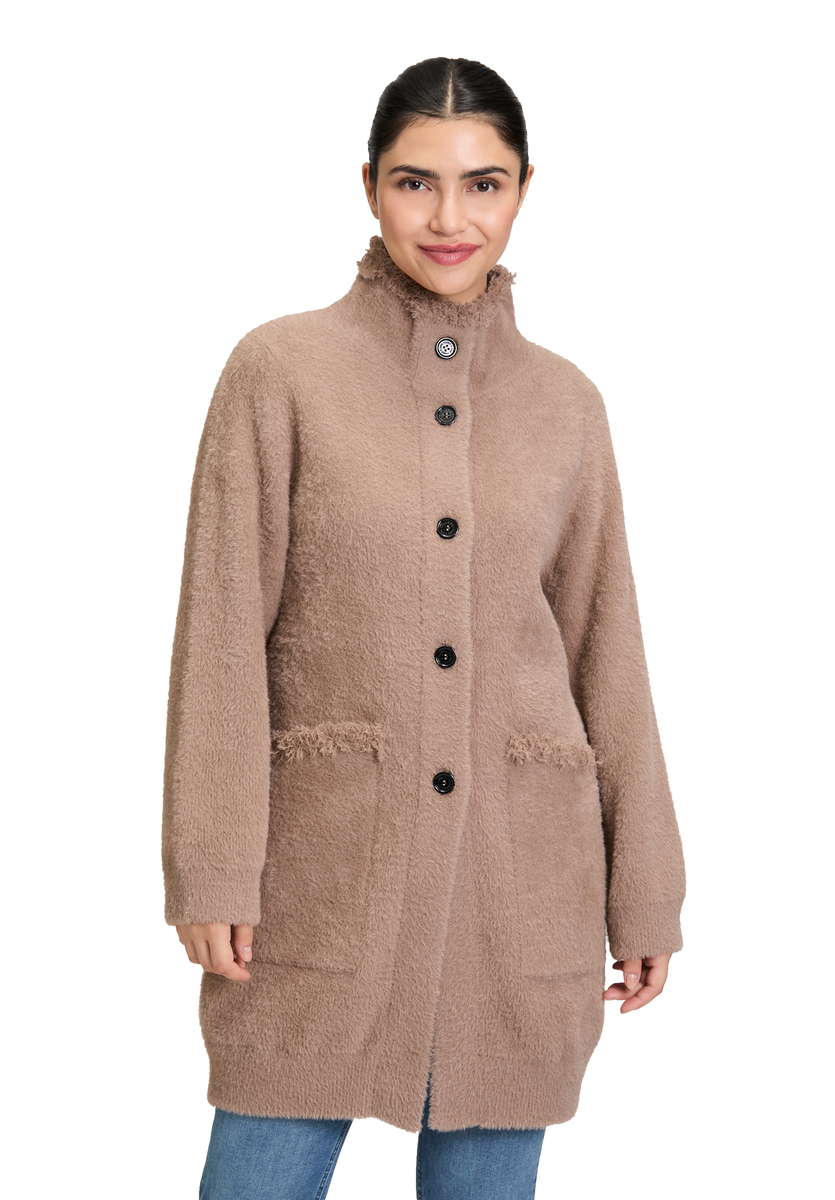 Winter-Strickjacke mit Knopfleiste | Amber & June