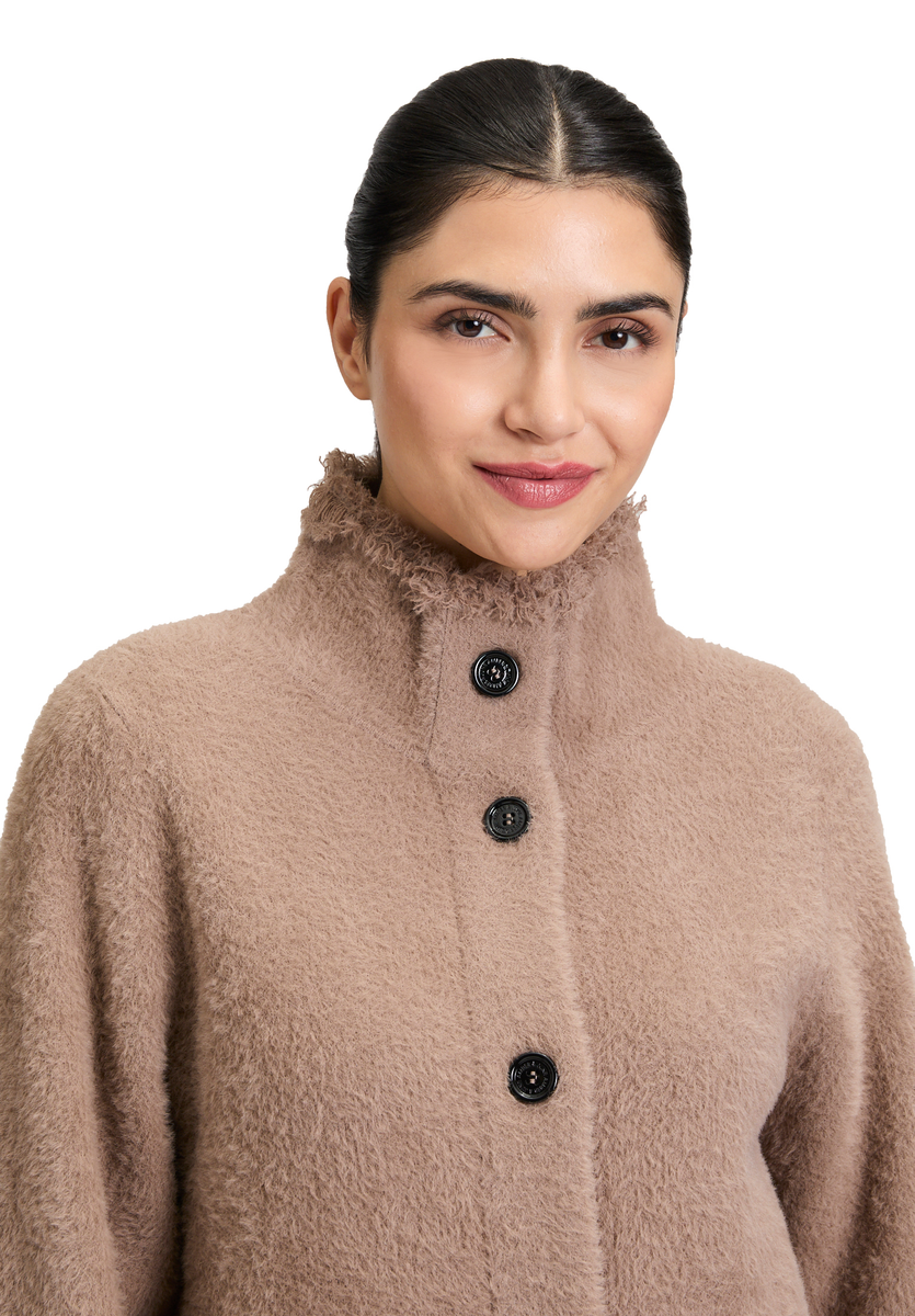 Winter-Strickjacke mit Knopfleiste | Amber & June