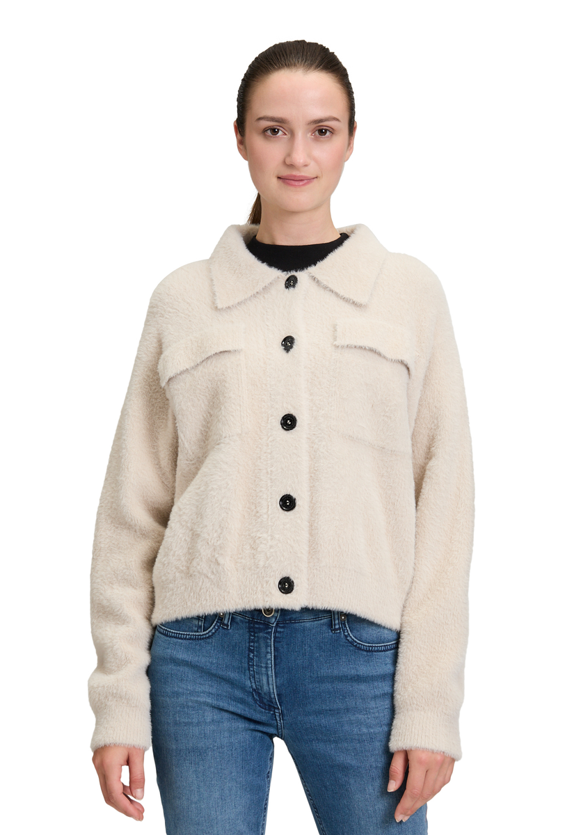 Winter-Strickjacke mit Hemdkragen | Amber & June