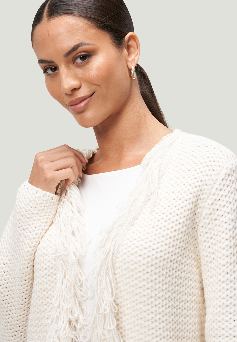 Strickjacke
mit Fransen | Zero