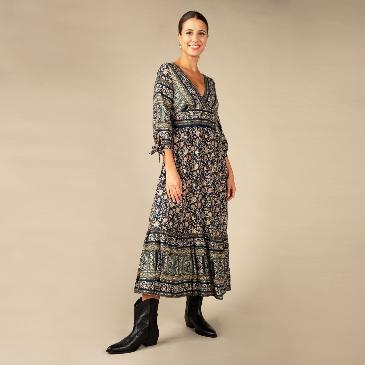 Maxikleid "Sarasa" mit Blumenmuster | Apricot