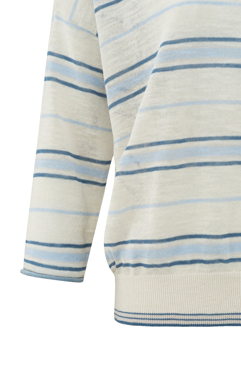 Striped sweater / Pullover